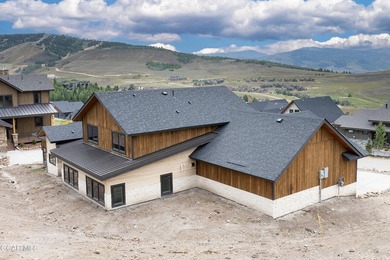 New construction luxury. This home offers great main floor - photo 8