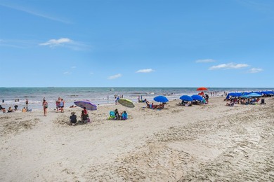 Fully furnished oceanfront efficiency at the Landmark Resort - photo 13