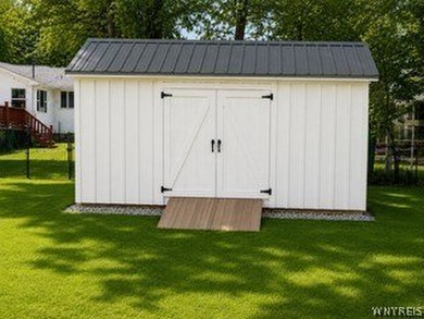 Welcome to this beautifully updated 3-bedroom, 1.5-bath home - photo 21