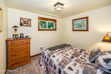 Beautiful all-season 3bd/2ba home on 5 secluded acres at Priest - photo 26