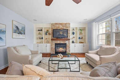 Welcome to 2813 Carriage Meadows Drive, a goregous 5-bedroom - photo 26