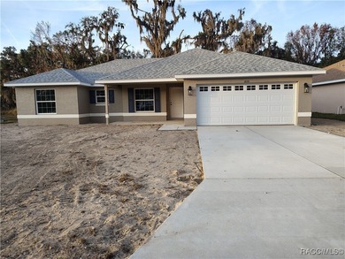 Lake Henderson Home Sale Pending in Inverness Florida