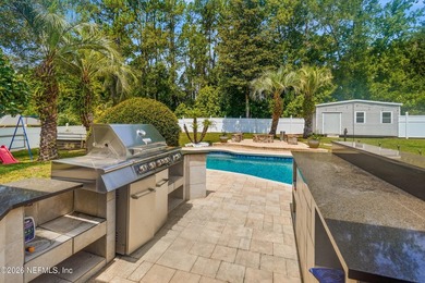 Welcome to this beautiful 4-bedroom, 2.5-bath home in the heart - photo 32