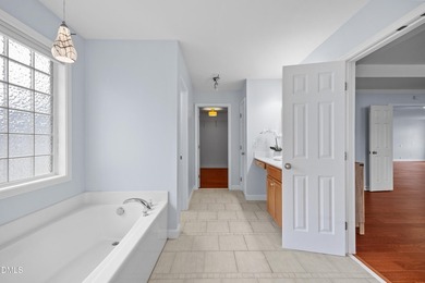 Welcome to 2813 Carriage Meadows Drive, a goregous 5-bedroom - photo 40
