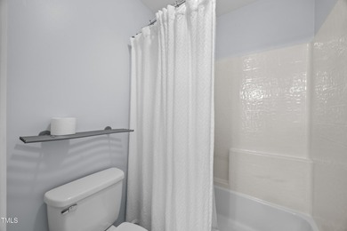 Welcome to 2813 Carriage Meadows Drive, a goregous 5-bedroom - photo 43