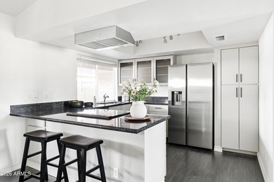 Welcome to this beautifully updated 2 bedroom, 2 bathroom - photo 7