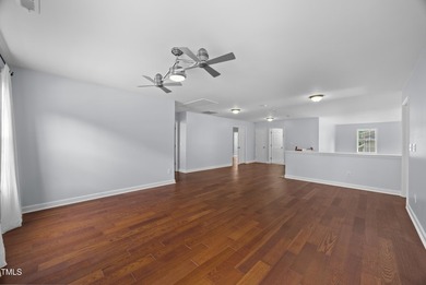 Welcome to 2813 Carriage Meadows Drive, a goregous 5-bedroom - photo 48