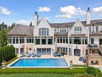 Welcome to the *Tramonto* house, a European inspired French - photo 5