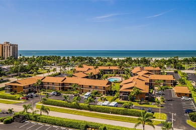 Marco Island Lake Area Condo For Sale in Marco Island Florida