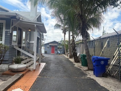 PRIME MULTI-FAMILY INVESTMENT OPPORTUNITY / T4-R ZONED. Rare - photo 13
