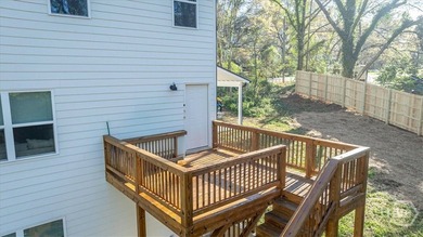 Stunning 4-bedroom, 4.5-bath, nearly new home just minutes from - photo 5