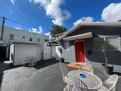 PRIME MULTI-FAMILY INVESTMENT OPPORTUNITY / T4-R ZONED. Rare - photo 15