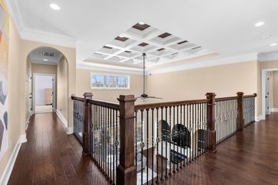 This exceptional 5 bedroom, 4 bath custom home with over 6,000 - photo 17