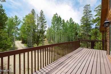 Charming cabin tucked into a large, beautifully tree'd lot! - photo 7