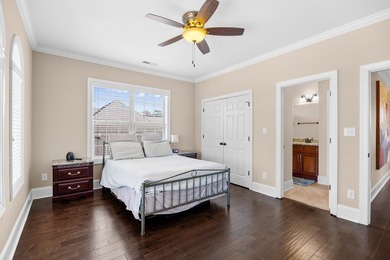 This exceptional 5 bedroom, 4 bath custom home with over 6,000 - photo 19