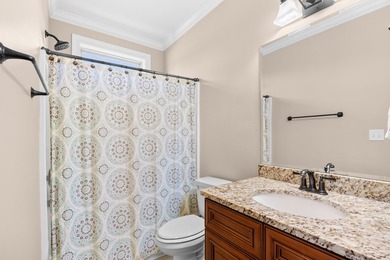 This exceptional 5 bedroom, 4 bath custom home with over 6,000 - photo 21