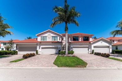 Lake Condo For Sale in Naples, Florida