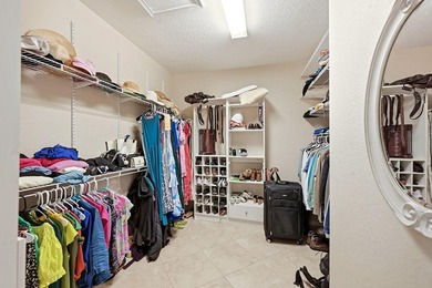Welcome to this beautifully appointed home, offering the perfect - photo 23