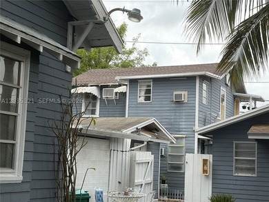 PRIME MULTI-FAMILY INVESTMENT OPPORTUNITY / T4-R ZONED. Rare - photo 24