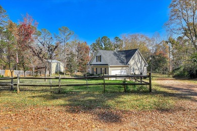 Lake Life! This one-story brick ranch on a 1.29-acre lot on - photo 6