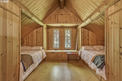 Experience a unique log cabin getaway at Fishhawk Lake, built - photo 26
