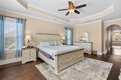 This exceptional 5 bedroom, 4 bath custom home with over 6,000 - photo 29