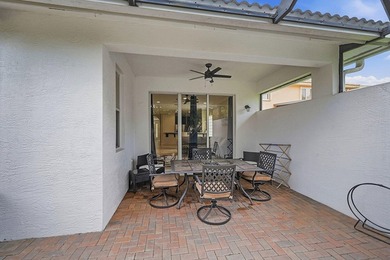 Welcome to this beautifully appointed home, offering the perfect - photo 33