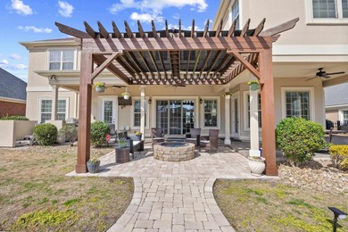 This exceptional 5 bedroom, 4 bath custom home with over 6,000 - photo 37