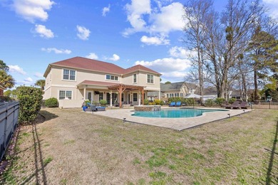 This exceptional 5 bedroom, 4 bath custom home with over 6,000 - photo 45
