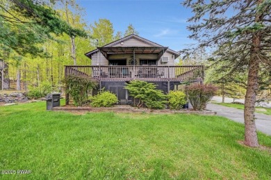 Lake Home For Sale in Lake Ariel, Pennsylvania
