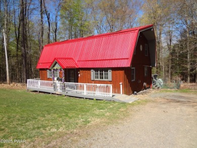 Lake Home For Sale in Greentown, Pennsylvania