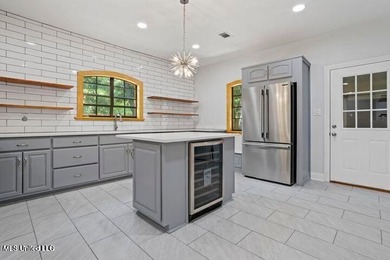 Coastal Living Just One Block from the Beach - Owner Financing - photo 9