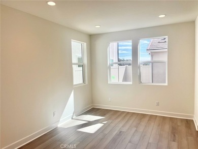 Beautiful brand new home within minutes to the beach! This - photo 7
