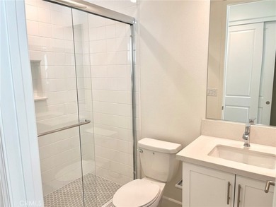 Beautiful brand new home within minutes to the beach! This - photo 8