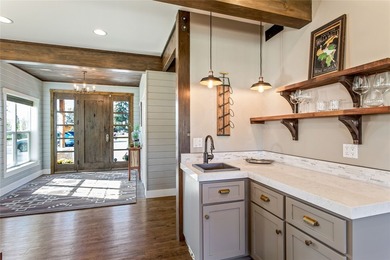 Welcome to The Farmhouse Estate in the Creston area, located off - photo 17