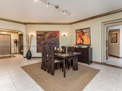 Listed below market value, spacious corner unit with beautiful - photo 3
