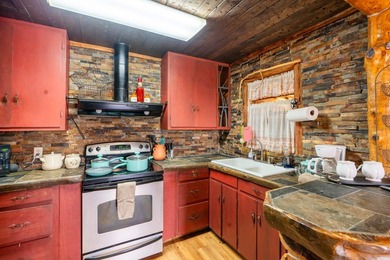 Turn-key investment opportunity near the heart of St. Joe! This - photo 35