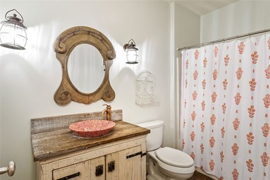 Welcome to The Farmhouse Estate in the Creston area, located off - photo 37