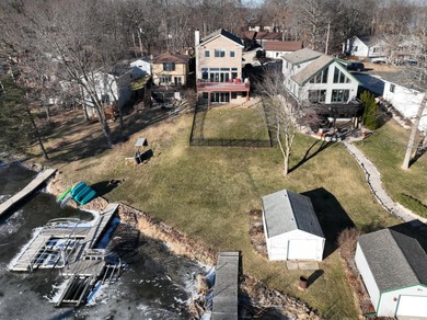 Tichigan Lake Home For Sale in Waterford Wisconsin