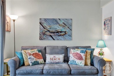 Welcome to a LITTLE SLICE OF TYBEE HEAVEN in the gated Savannah - photo 4