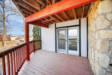 Come see this perfectly laid out condo that comes fully - photo 21