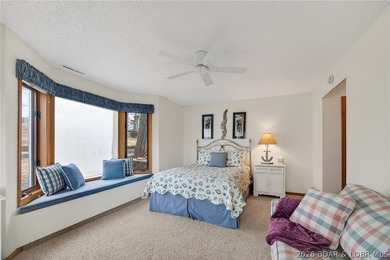Come see this perfectly laid out condo that comes fully - photo 26