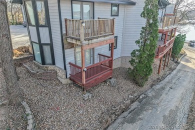 Come see this perfectly laid out condo that comes fully - photo 28