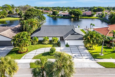 (private lake, pond, coastal) Home For Sale in Deerfield Beach Florida