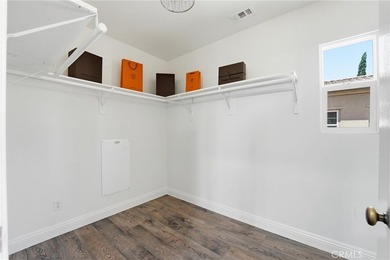 Price to sell--only $276/SF for a beautiful view home! Set - photo 34