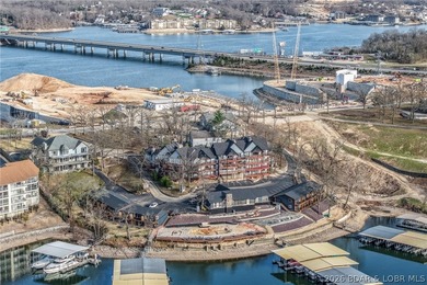 Come see this perfectly laid out condo that comes fully - photo 37