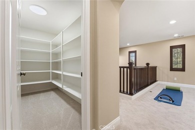 Price to sell--only $276/SF for a beautiful view home! Set - photo 37
