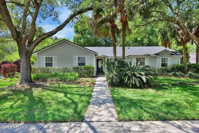 Welcome home to this immaculate, move-in-ready gem nestled in - photo 1