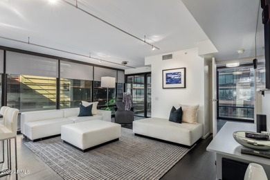 Gorgeous 4th-floor 2 bedroom, 2 bathroom residence flooded with