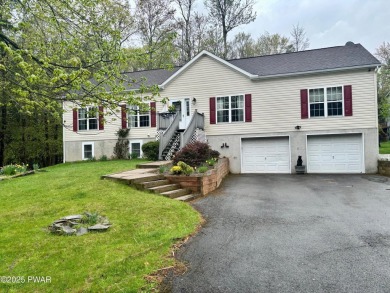 Lake Home Sale Pending in Lake Ariel, Pennsylvania